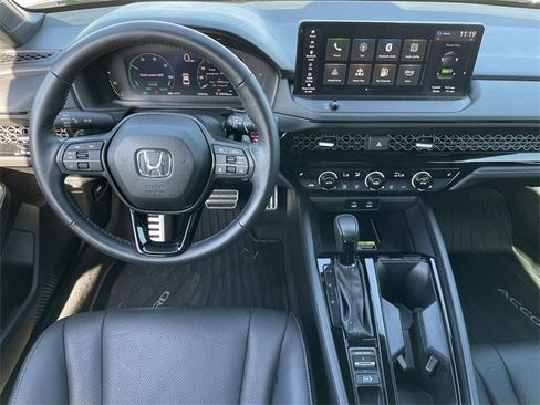 Certified 2025 Honda Accord Sport image 11