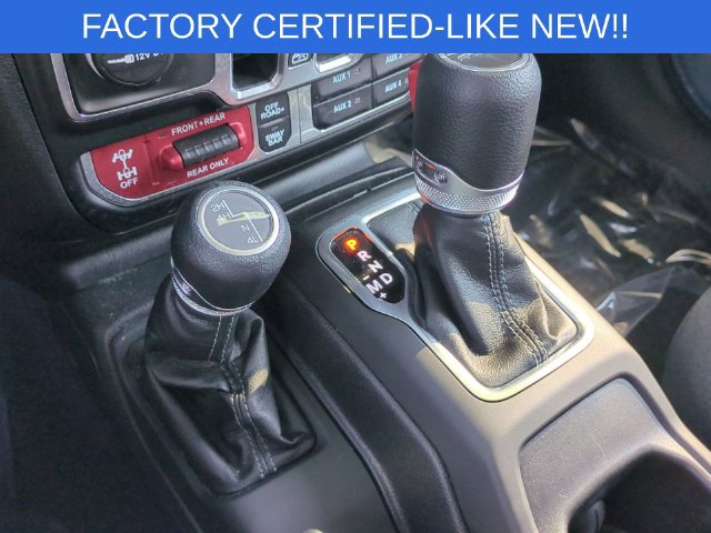 Certified 2025 Jeep Gladiator Rubicon w/ Convenience Group AWD/4WD image 24