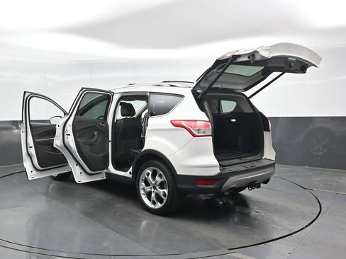 Used 2015 Ford Escape Titanium w/ Equipment Group 301A AWD/4WD image 50