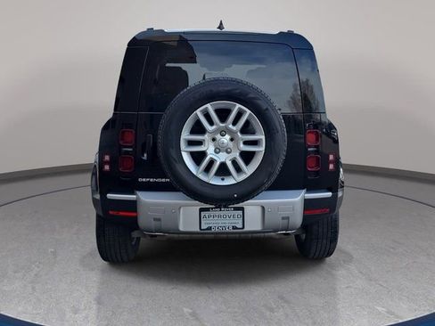 Used 2025 Land Rover Defender 110 S AWD/4WD image 7
