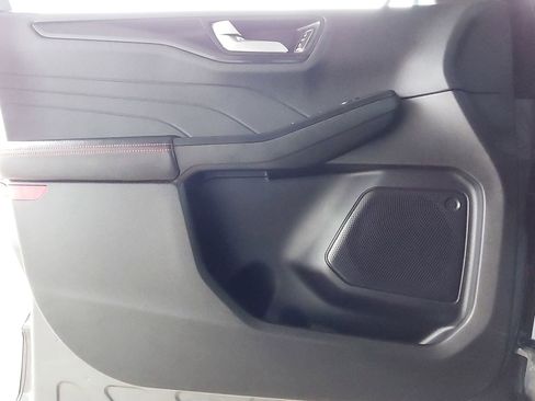 Used 2024 Ford Escape ST-Line image 28