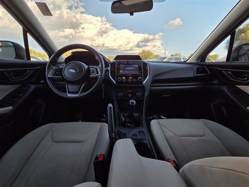 Used 2018 Subaru Impreza 2.0i image 9