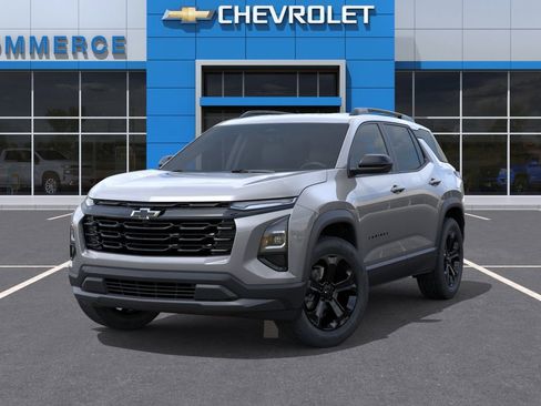 New 2026 Chevrolet Equinox LT w/ Convenience Package II FWD image 7