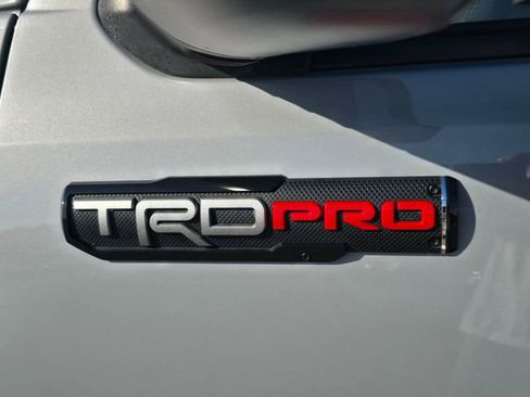 Used 2017 Toyota Tacoma TRD Pro AWD/4WD image 25