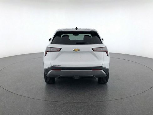 Used 2025 Chevrolet Equinox LT FWD image 7