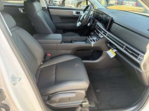 New 2027 Hyundai Santa Fe SEL FWD image 15