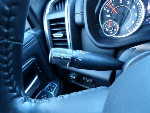 Used 2024 RAM 2500 Laramie image 19