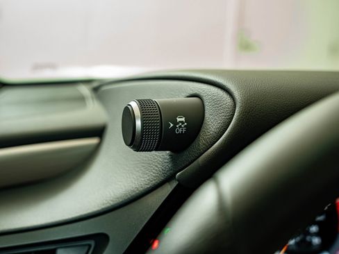 Certified 2025 Lexus ES 350 F Sport image 27