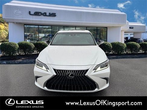Used 2024 Lexus ES 350 w/ Premium Package image 7