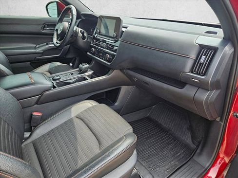Used 2023 Nissan Pathfinder Rock Creek AWD/4WD image 22