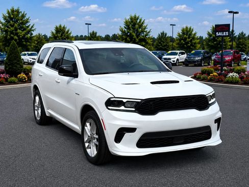 Used 2024 Dodge Durango R/T RWD image 7