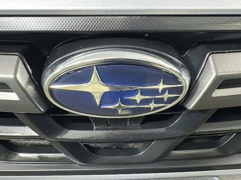 Used 2023 Subaru Crosstrek 2.5i Sport AWD/4WD image 9