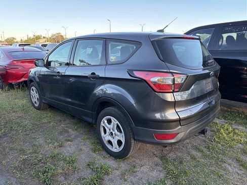 Used 2018 Ford Escape S image 5