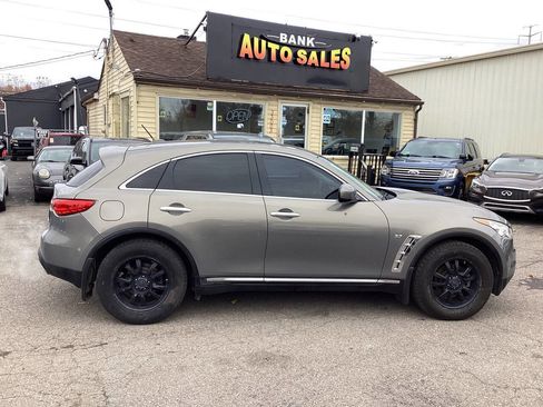 Used 2014 INFINITI QX70 2WD image 1