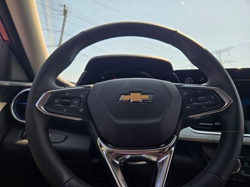 New 2026 Chevrolet Trax LT w/ Driver Confidence Package image 27