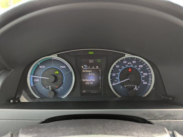 Used 2016 Toyota Camry XLE FWD image 16