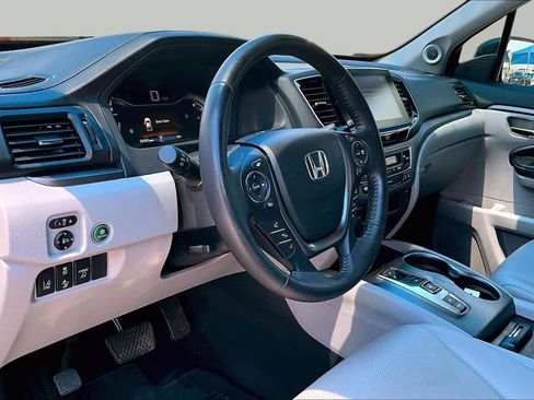 Used 2022 Honda Ridgeline RTL image 18