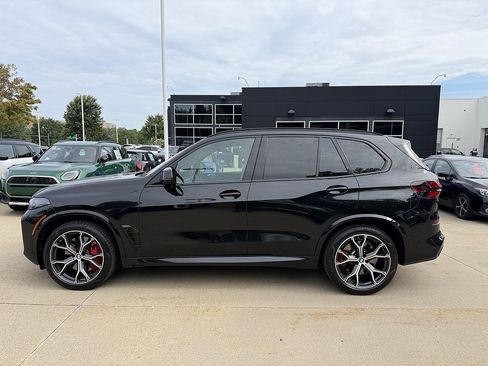 Used 2025 BMW X5 M60i AWD/4WD image 2