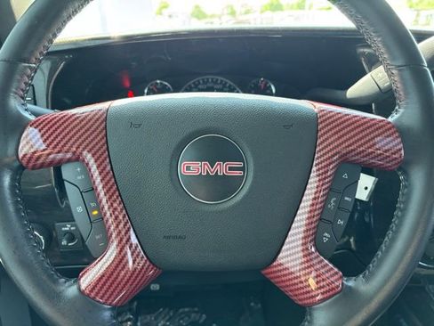 Used 2021 GMC Savana 2500 w/ Enhanced Convenience Package RWD image 29