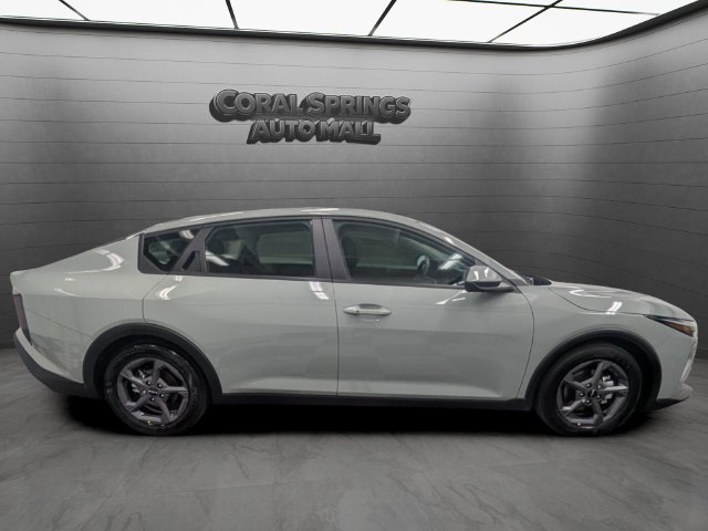 Used 2026 Kia K4 FWD image 8