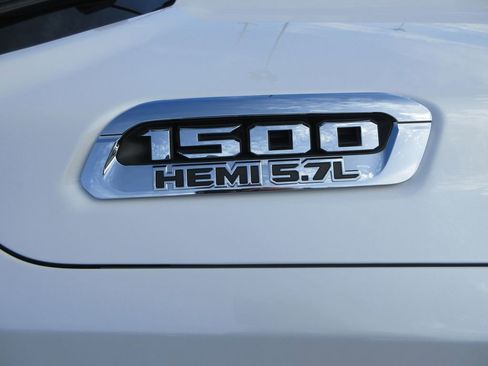 Used 2020 RAM 1500 Limited image 12