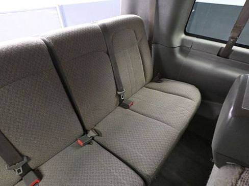 Used 2017 Chevrolet Express 3500 LT w/ LT Preferred Equipment Group RWD image 35