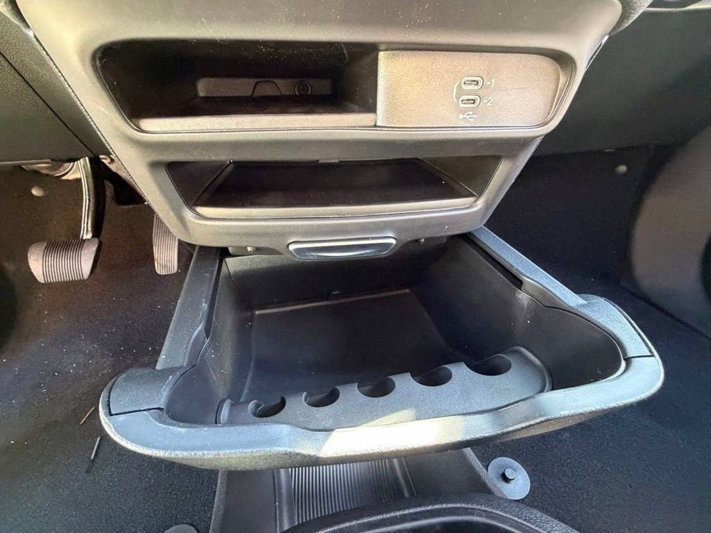 New 2026 Chrysler Pacifica Select w/ S Appearance Package FWD image 22