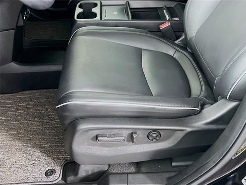 Used 2025 Honda Odyssey Touring image 20