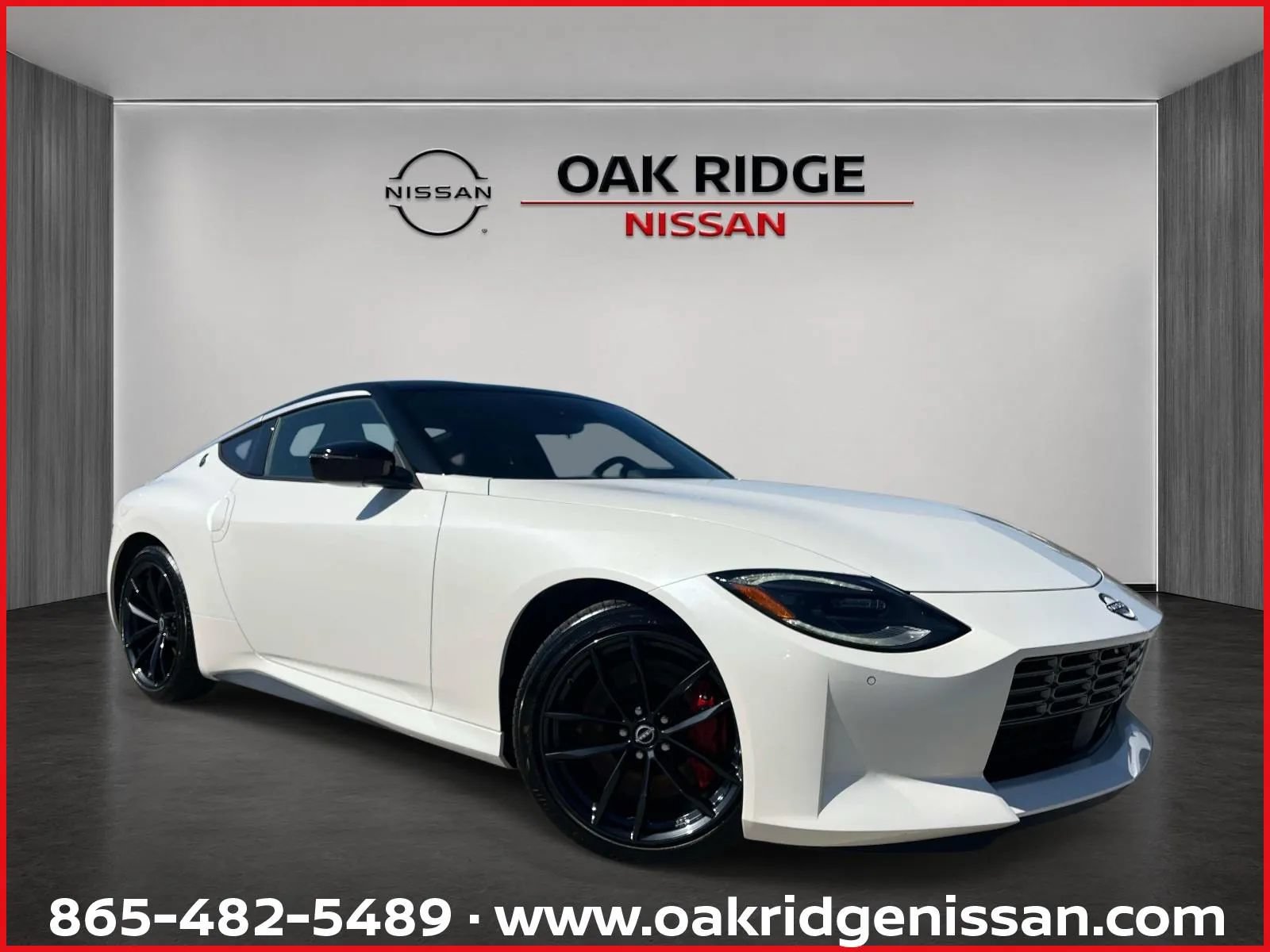 Used 2025 Nissan Z Performance w/ Floor Mat Package RWD image 1
