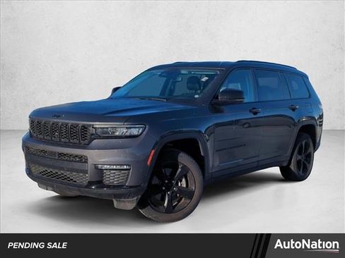 Used 2023 Jeep Grand Cherokee L Limited w/ Black Appearance Package image 1