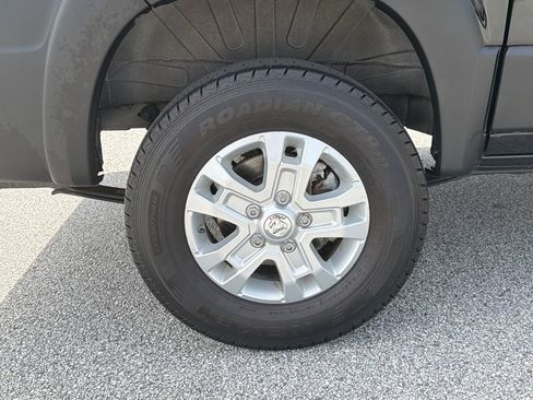 Used 2023 RAM ProMaster 1500 w/ Premium Appearance Group FWD image 16