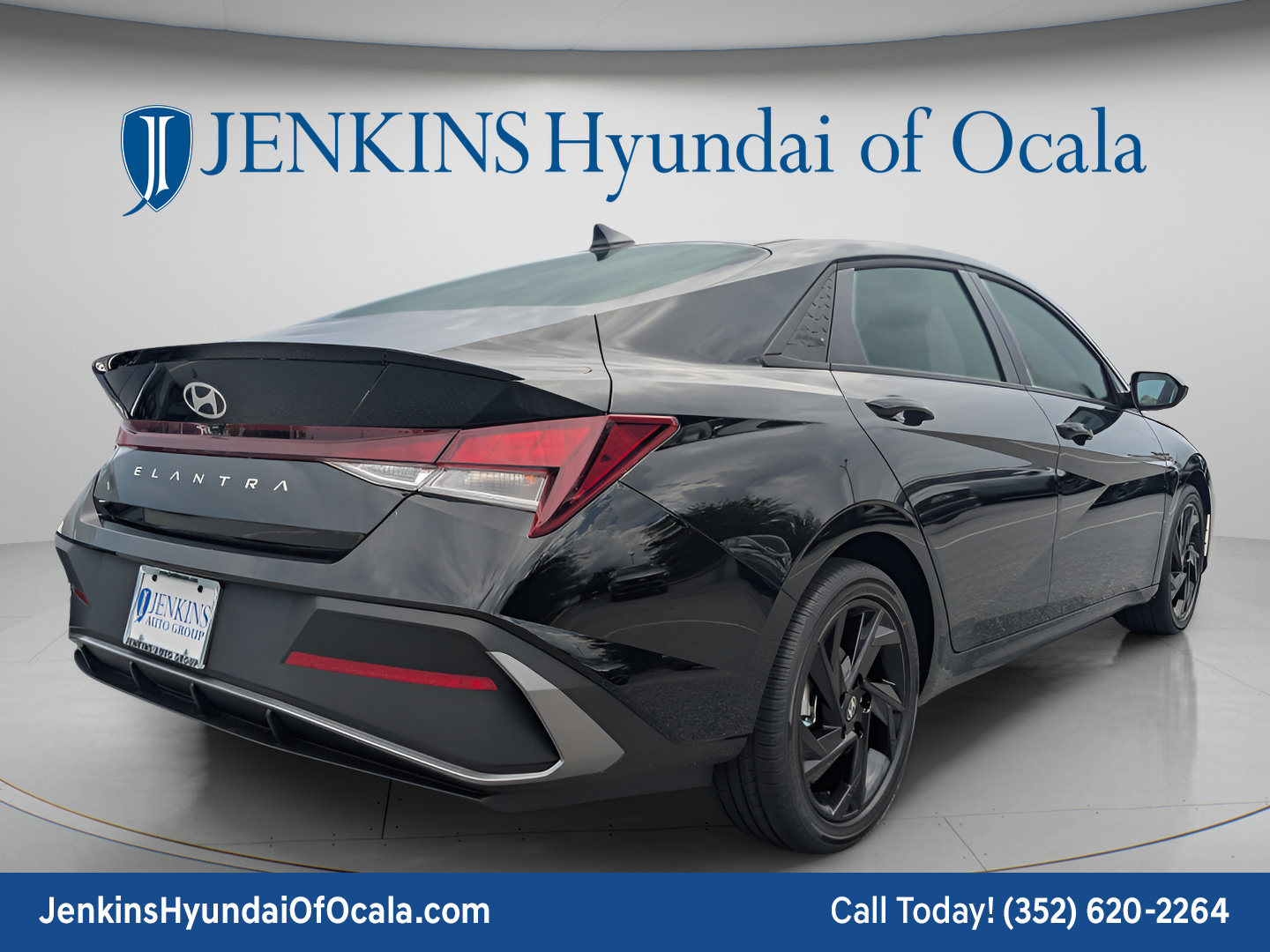New 2026 Hyundai Elantra SEL Sport FWD image 3