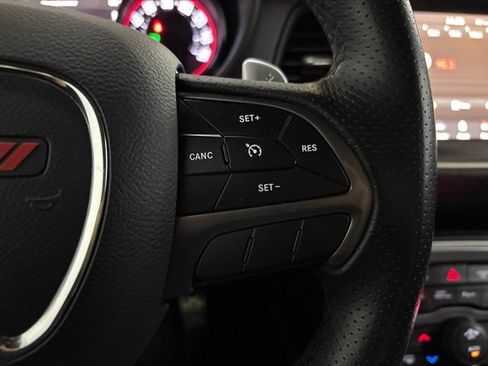 Used 2019 Dodge Challenger R/T RWD image 47