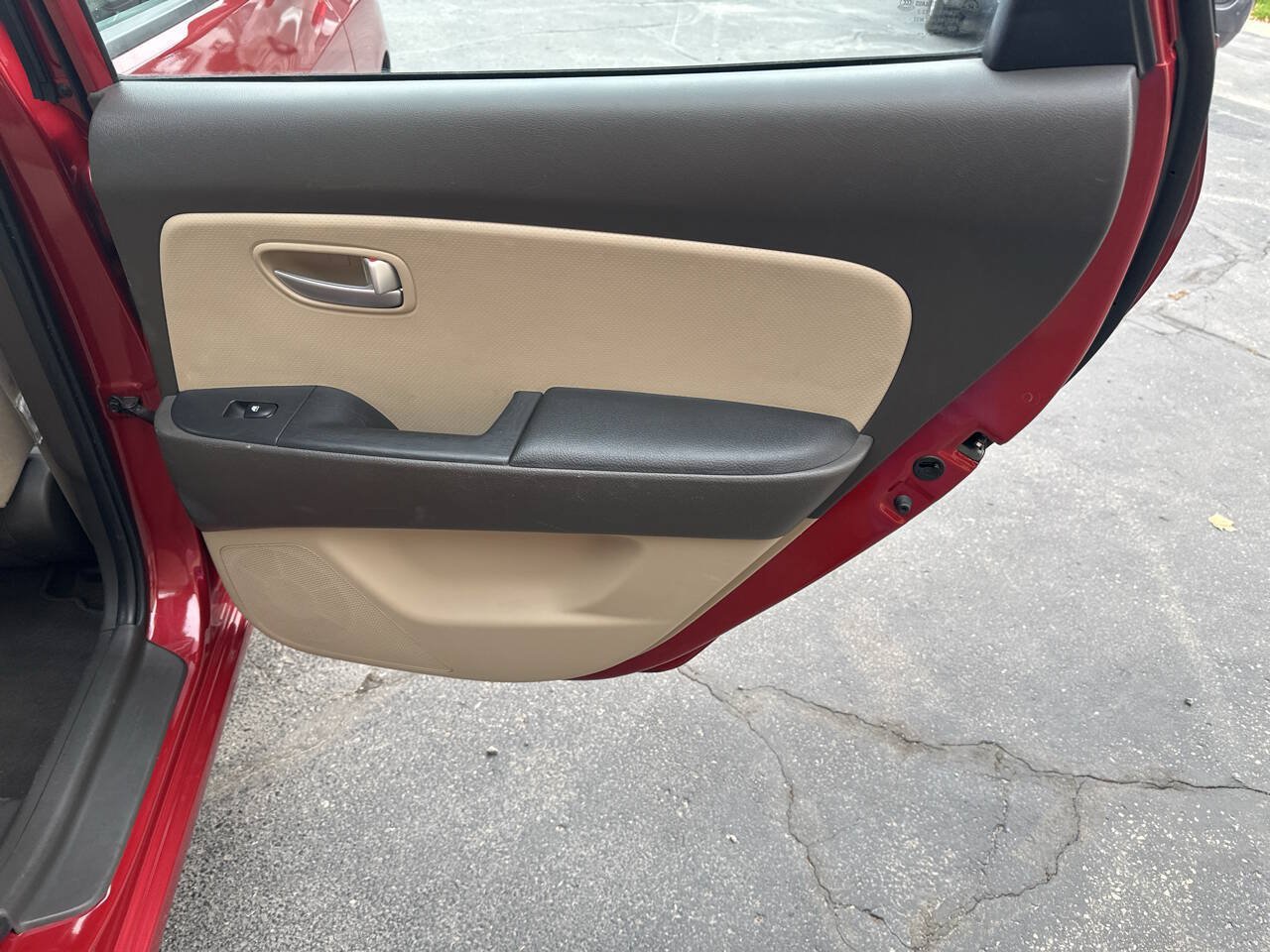 Used 2008 Hyundai Elantra GLS FWD image 11