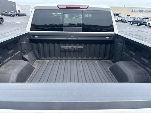 Used 2023 GMC Sierra 1500 SLT w/ SLT Premium Package AWD/4WD image 11