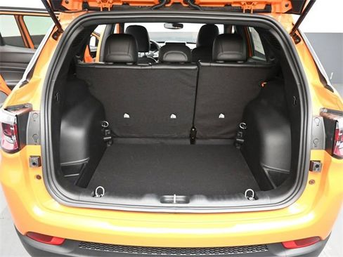 New 2026 Jeep Compass Latitude image 18