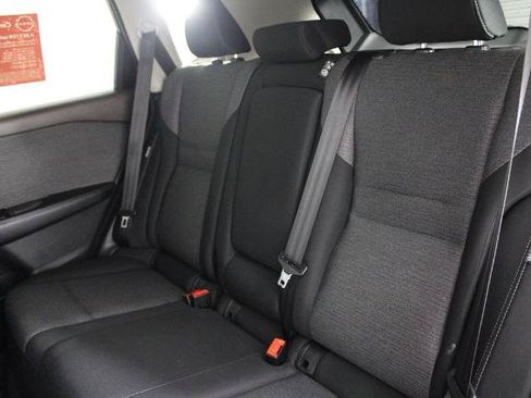 Certified 2022 Nissan Rogue SV FWD image 19