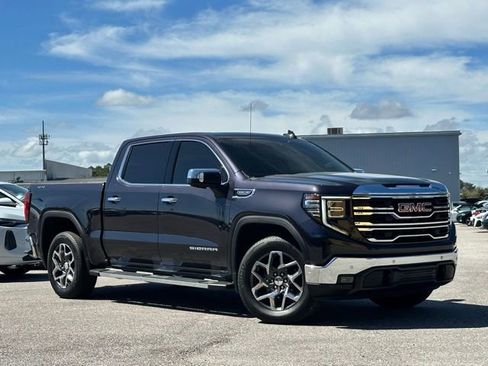 Used 2025 GMC Sierra 1500 SLT w/ SLT Premium Plus Package image 1