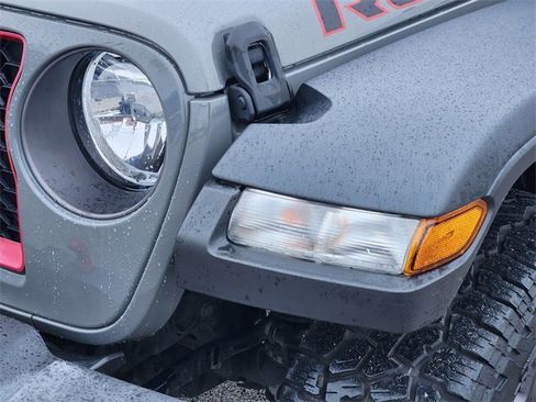 Used 2021 Jeep Gladiator Rubicon w/ Trailer Tow Package image 9