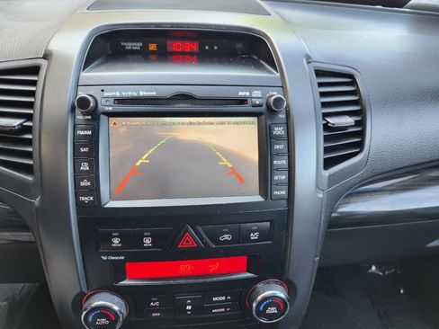 Used 2011 Kia Sorento EX w/ Premium Pkg image 13