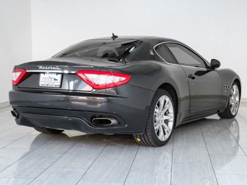 Used 2011 Maserati GranTurismo S RWD image 6