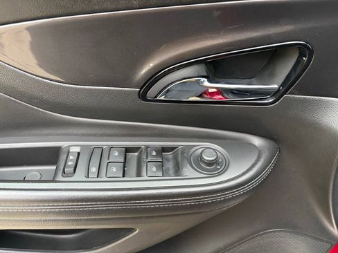Used 2019 Buick Encore Sport Touring w/ Safety Package FWD image 14
