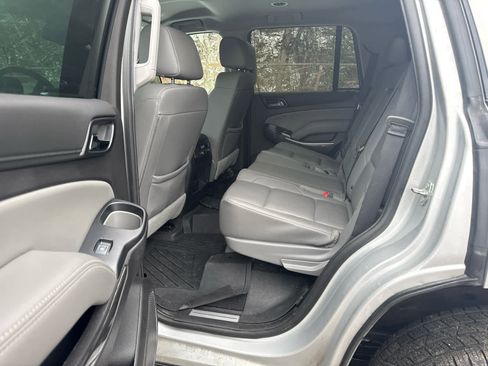 Used 2019 Chevrolet Tahoe LT w/ Luxury Package image 19