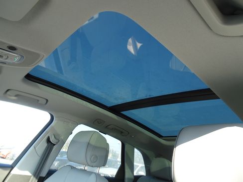 Certified 2023 Audi Q5 2.0T Premium Plus w/ Premium Plus Package image 9