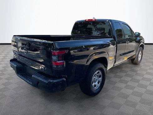 Used 2022 Nissan Frontier S RWD image 8