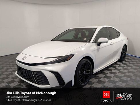 Certified 2025 Toyota Camry SE w/ Multimedia Upgrade Package FWD image 1