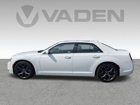 Used 2023 Chrysler 300 S RWD image 27