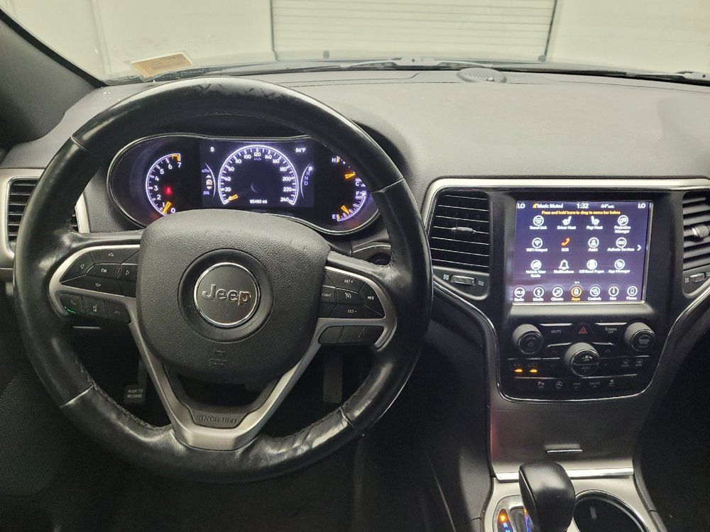 Used 2018 Jeep Grand Cherokee Altitude AWD/4WD image 22