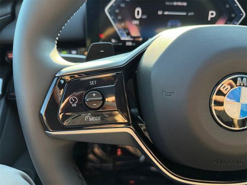 Certified 2026 BMW 530i xDrive w/ Premium Package image 31