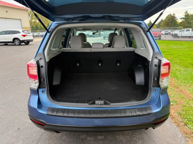 Used 2017 Subaru Forester 2.5i Premium w/ All-Weather Package AWD/4WD image 3
